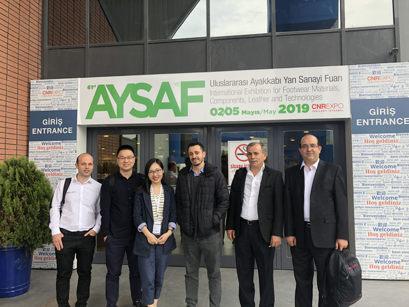 亮相土耳其AYSAF展 Kings工業(yè)級(jí)3D打印機(jī)在現(xiàn)場(chǎng)喜簽三單 亮相土耳其AYSAF展 Kings工業(yè)級(jí)3D打印機(jī)在現(xiàn)場(chǎng)喜簽三單