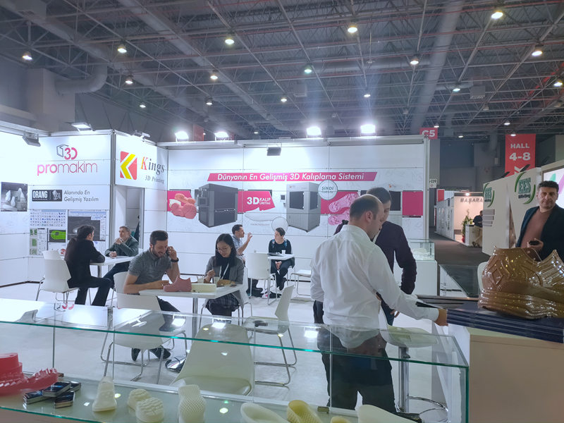 亮相土耳其AYSAF展 Kings工業(yè)級(jí)3D打印機(jī)在現(xiàn)場(chǎng)喜簽三單 亮相土耳其AYSAF展 Kings工業(yè)級(jí)3D打印機(jī)在現(xiàn)場(chǎng)喜簽三單